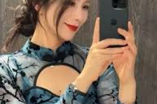 一天4个瓜景甜被曝、Coco冻卵、顶流小花新恋情都是大瓜